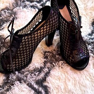 These very unique pair of heels!! They are very comfortable I used them 2 times!